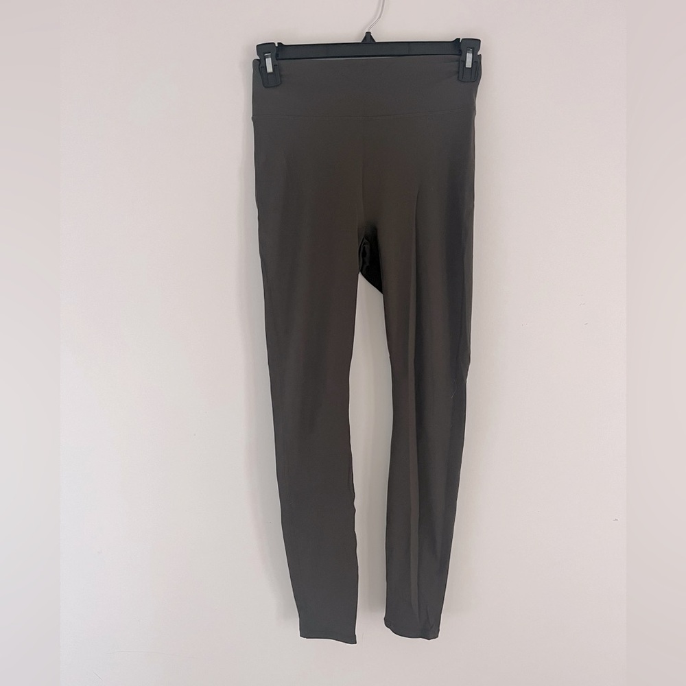 Fabletics Motion360 Leggings